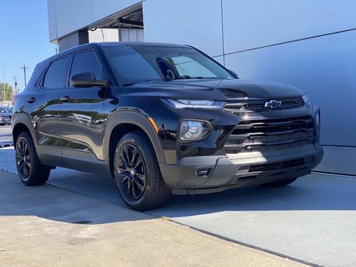 Black 2021 Chevrolet Trailblazer LS