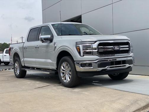 Avalanche 2026 Ford F-150 Lariat