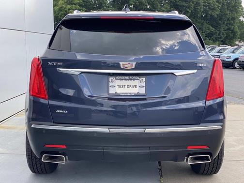 Blue 2019 Cadillac XT5 Luxury