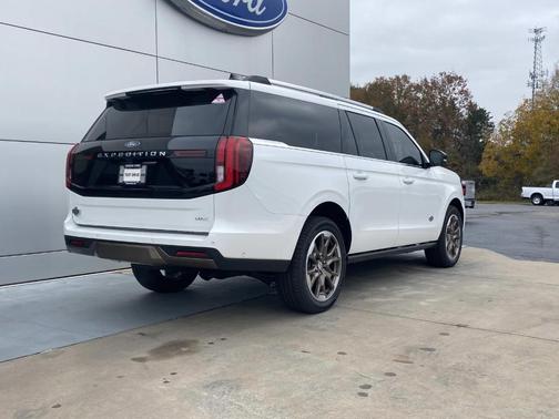 2025 Ford Expedition Max King Ranch