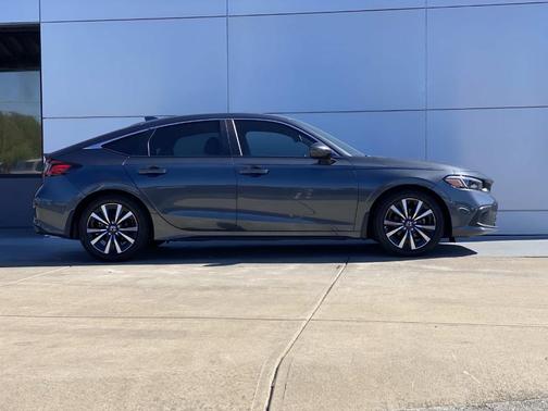 2023 Honda Civic EX-L