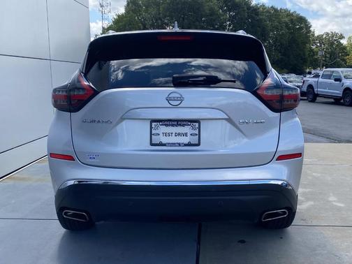 2023 Nissan Murano SV