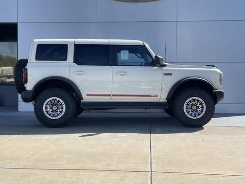 White 2026 Ford Bronco Outer Banks