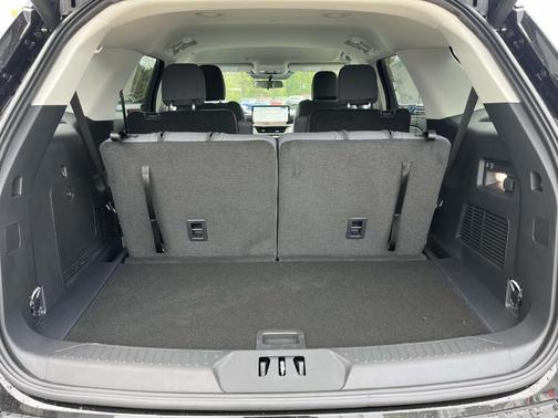 Agate Black Metallic 2026 Ford Explorer Active