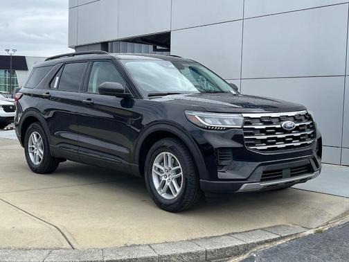 Agate Black Metallic 2026 Ford Explorer Active