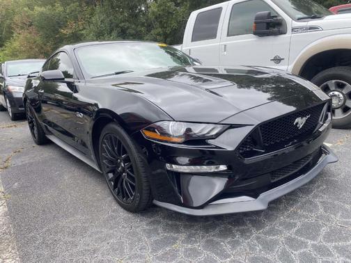 Black 2019 Ford Mustang GT