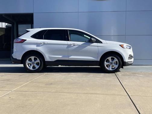 2019 Ford Edge SE