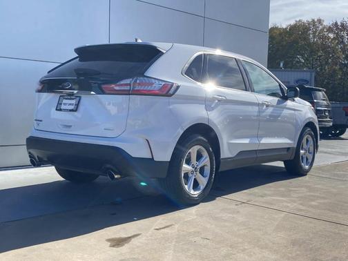 2019 Ford Edge SE