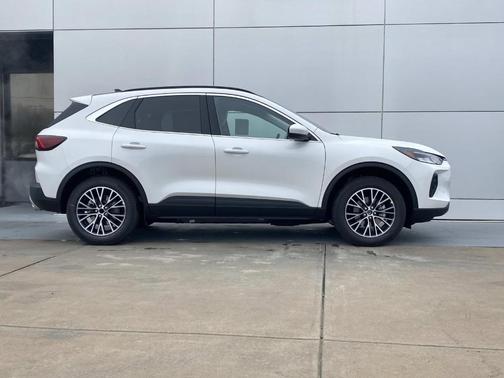 2026 Ford Escape PHEV