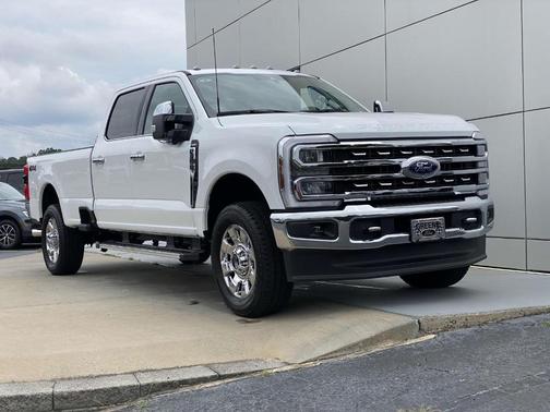 2024 Ford F-350 Lariat Super Duty