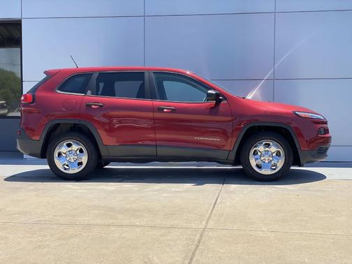 Red 2017 Jeep Cherokee Sport