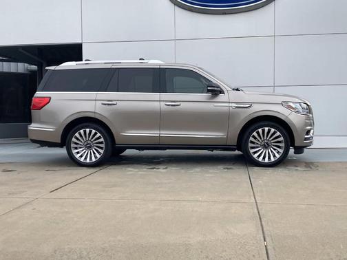 2019 Lincoln Navigator Reserve