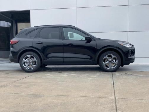2026 Ford Escape ST-Line FWD
