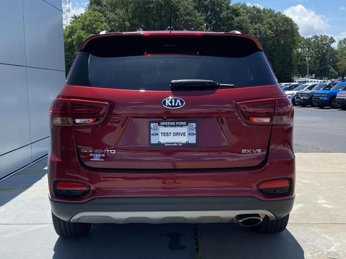 2020 Kia Sorento EX V6