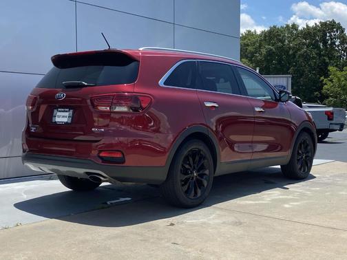 2020 Kia Sorento EX V6