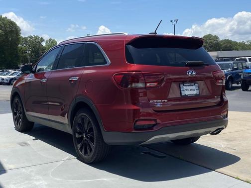 2020 Kia Sorento EX V6