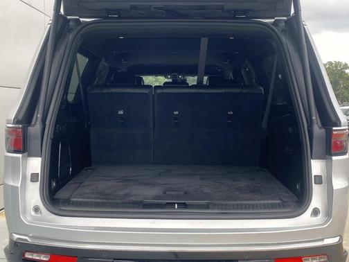 Silver 2024 Jeep Wagoneer L Series II