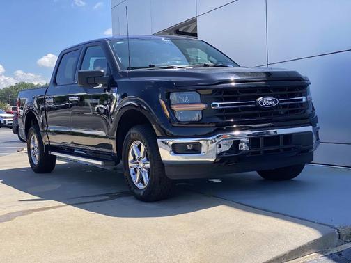 Black 2025 Ford F-150 XLT