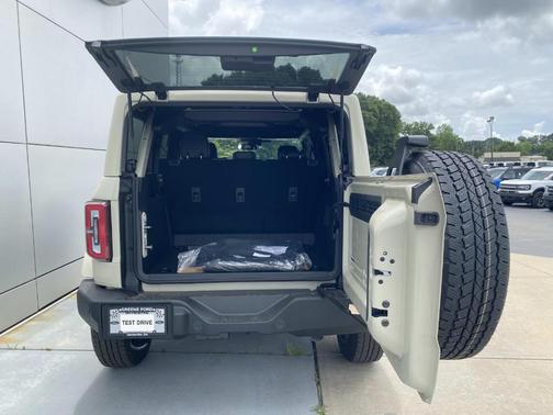 Beige 2026 Ford Bronco Outer Banks