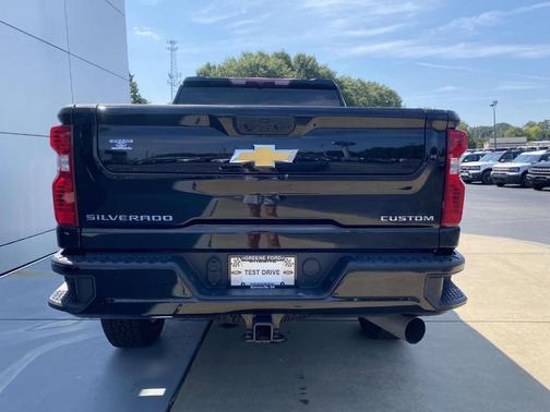 2023 Chevrolet Silverado 2500 Custom