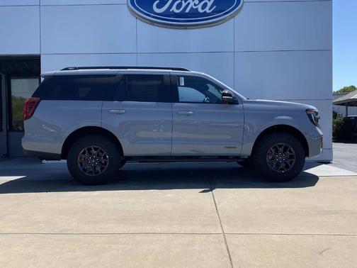 Gray 2026 Ford Expedition Tremor