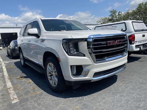 2021 GMC Yukon SLT