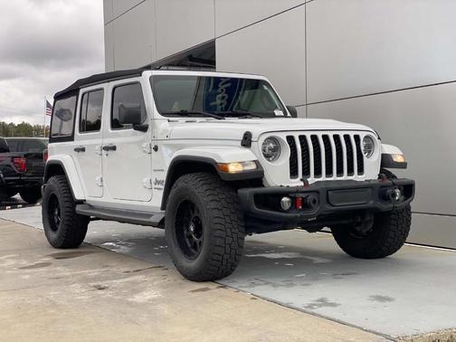 2020 Jeep Wrangler Unlimited Sahara