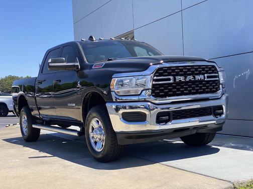 Black 2022 RAM 2500 Big Horn