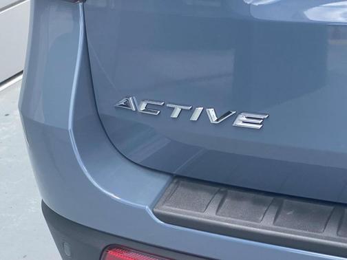 2025 Ford Explorer Active 4WD
