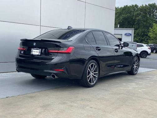 Black 2020 BMW 330 i