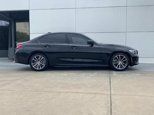 Black 2020 BMW 330 i