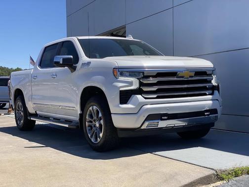 Beige 2024 Chevrolet Silverado 1500 High Country
