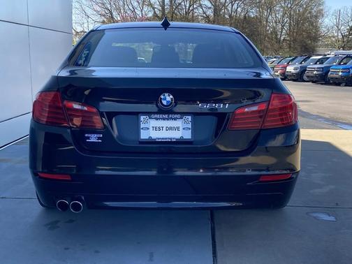 2016 BMW 528 i