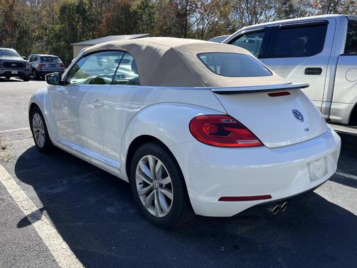 2013 Volkswagen Beetle 2.0L TDI