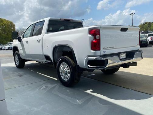 2023 Chevrolet Silverado 2500 LT
