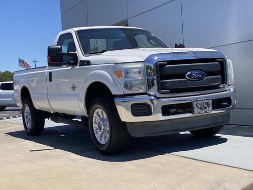 White 2015 Ford F-350 XL