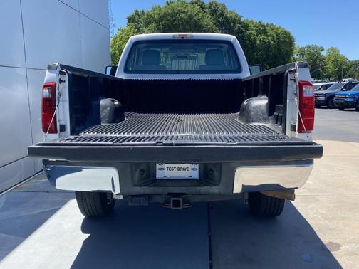 White 2015 Ford F-350 XL