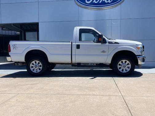 White 2015 Ford F-350 XL