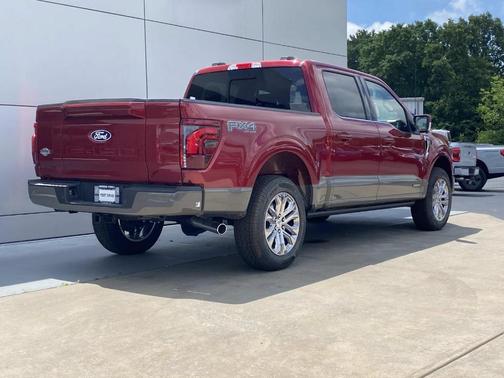 Ruby Red Metallic Tinted Clearcoat 2026 Ford F-150 King Ranch