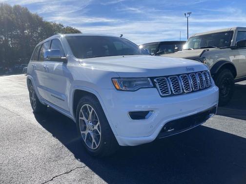 2020 Jeep Grand Cherokee Overland
