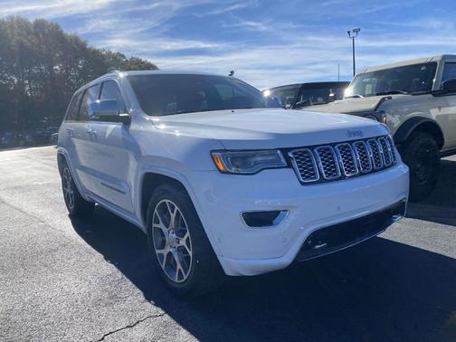 2020 Jeep Grand Cherokee Overland