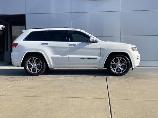 2020 Jeep Grand Cherokee Overland