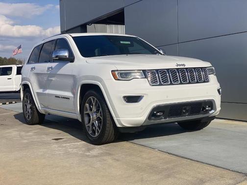 2020 Jeep Grand Cherokee Overland
