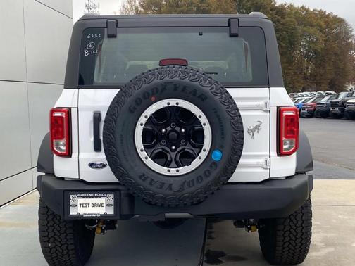 2025 Ford Bronco Base