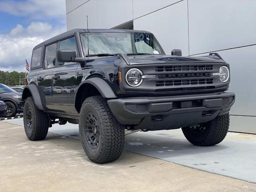 Shadow Black 2026 Ford Bronco Big Bend