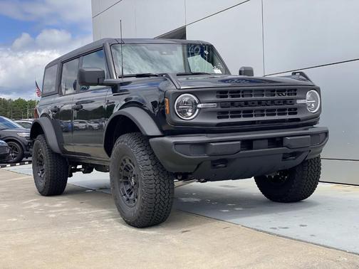 Shadow Black 2026 Ford Bronco Big Bend