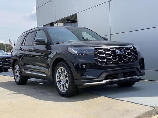 2025 Ford Explorer Platinum RWD