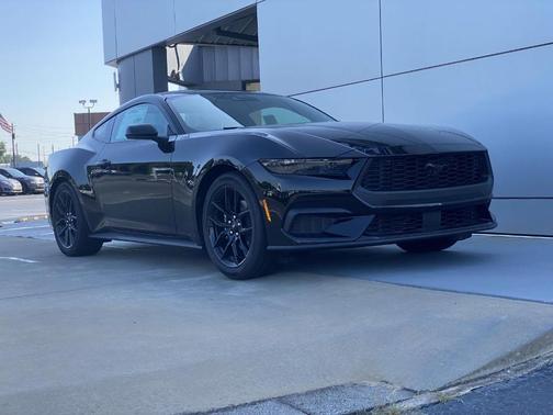 2025 Ford Mustang