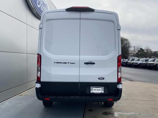 2026 Ford Transit-250 148 WB Medium Roof Cargo