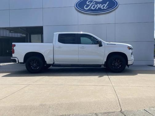 White 2023 Chevrolet Silverado 1500 RST